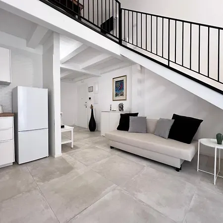 Apartment - Garruba92