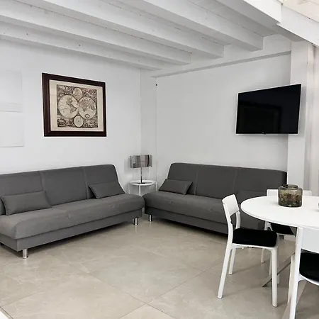 Apartment - Garruba92